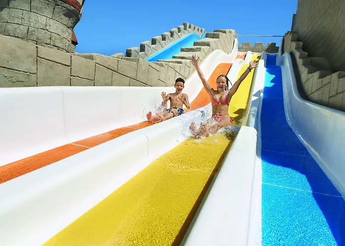 Tui Blue Palm Garden 4* Side