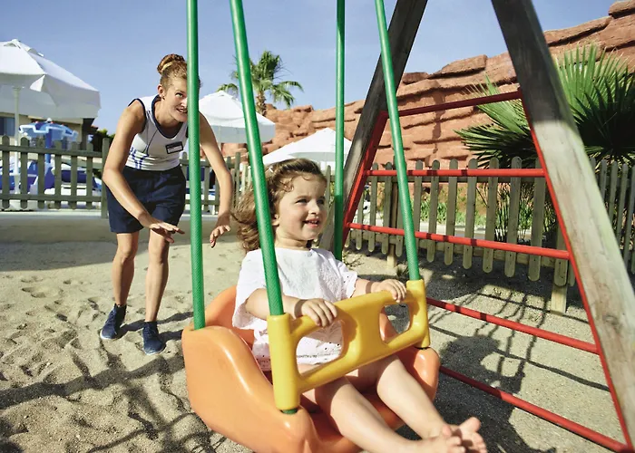 Semesteranläggning (resort) Tui Blue Palm Garden 4*