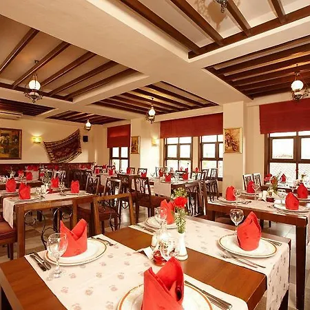 Tui Blue Palm Garden 4* Side