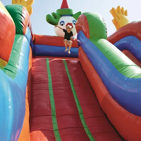 Tui Blue Palm Garden 4* סייד